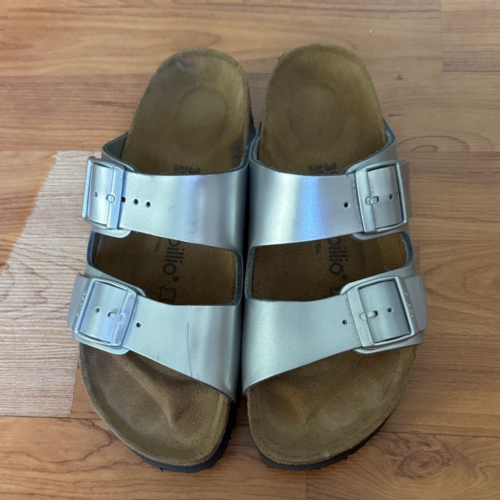Birkenstock Metallic Silver Sandals